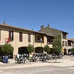 Les 4 Mousquetaires בית נופש *
